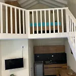 Aleminas 1 Guest house